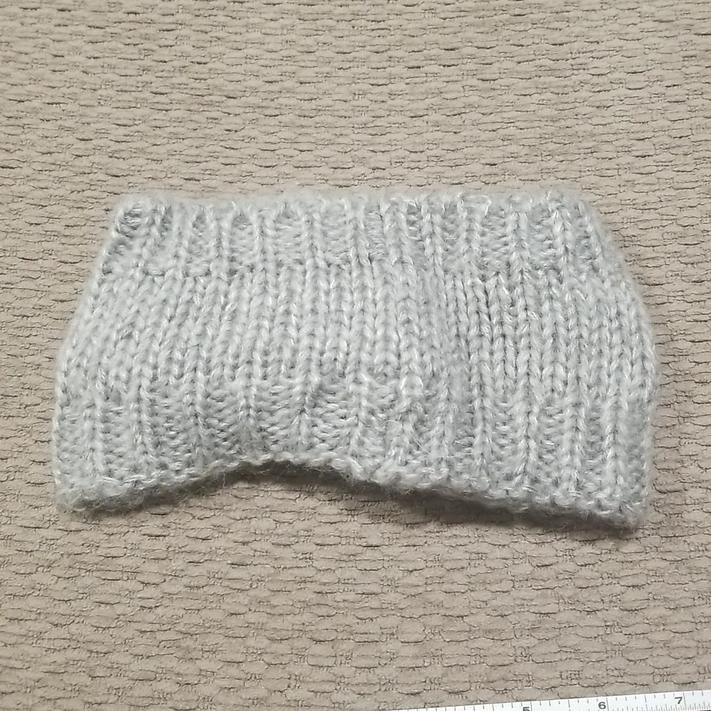 Knit Ear Warmer Headband - Picture 3 of 5